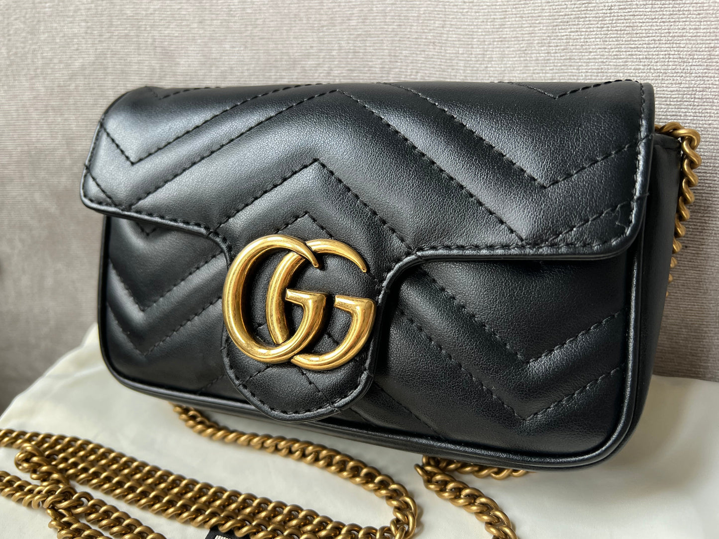 Luxury Gucci GG Black Marmont Super Mini Shoulder Bag