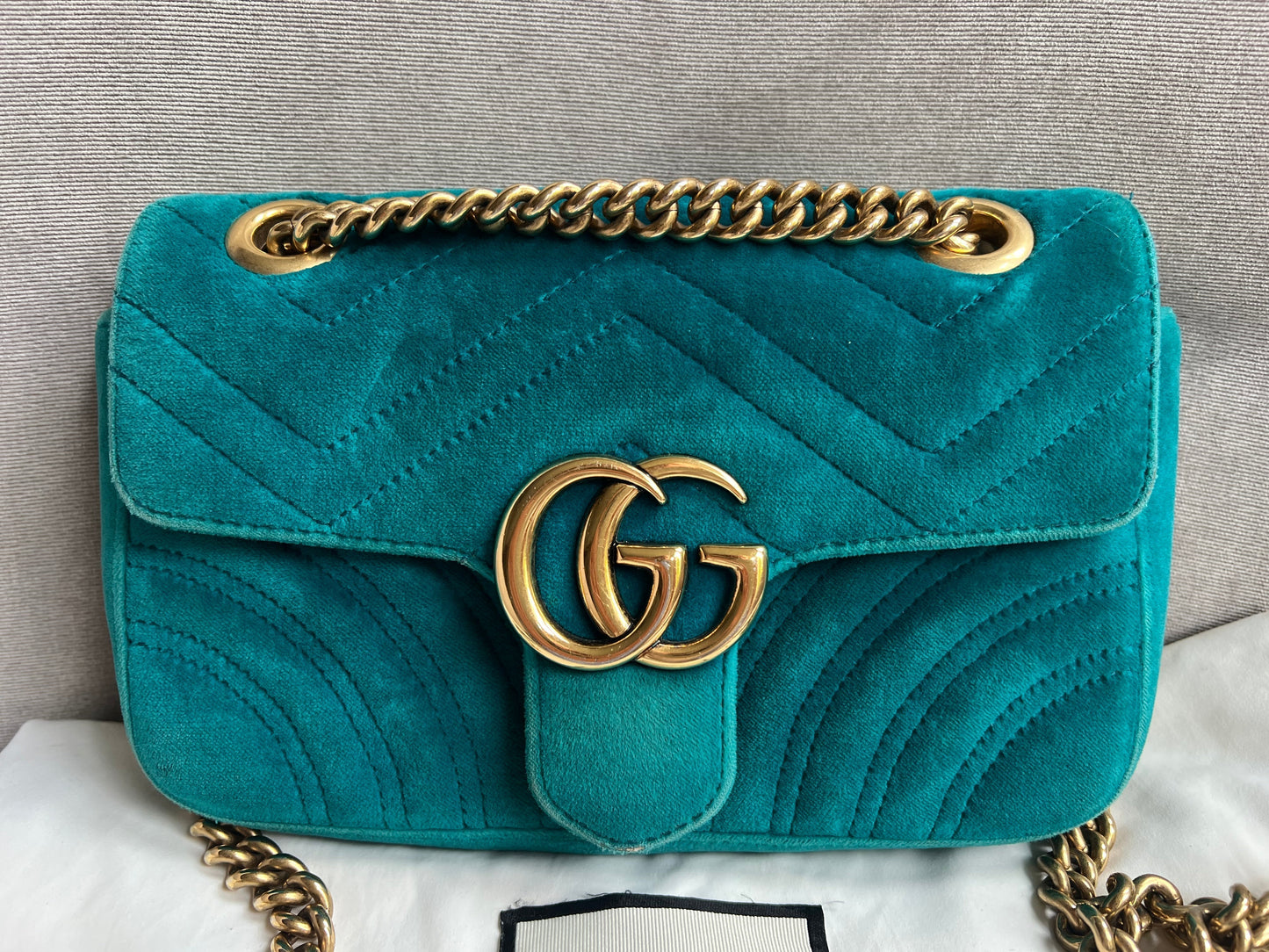 Luxury Gucci GG Mini Velvet Marmont Mini Shoulder Bag