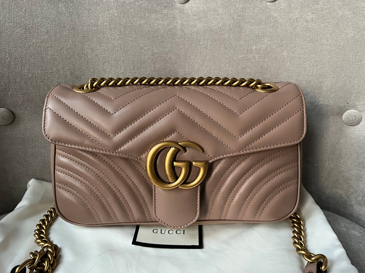 Luxury Gucci GG Dusty Pink Marmont Small Shoulder Bag ( 1800)