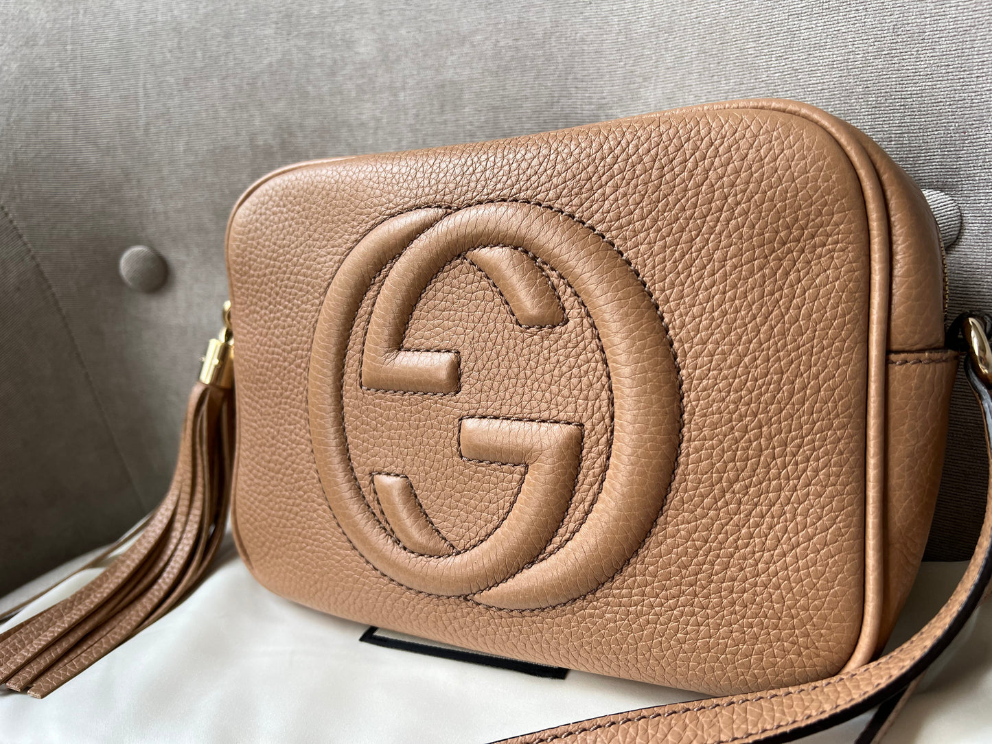 Luxury Gucci Rose Beige Soho Disco