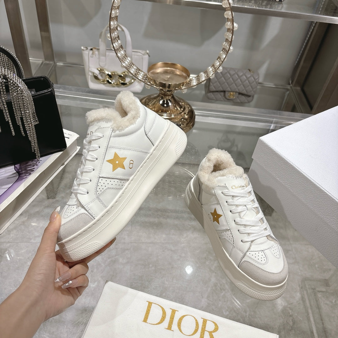 Luxury Dior Luxury DiorStar Platform Sneaker In White Cowhide 996422