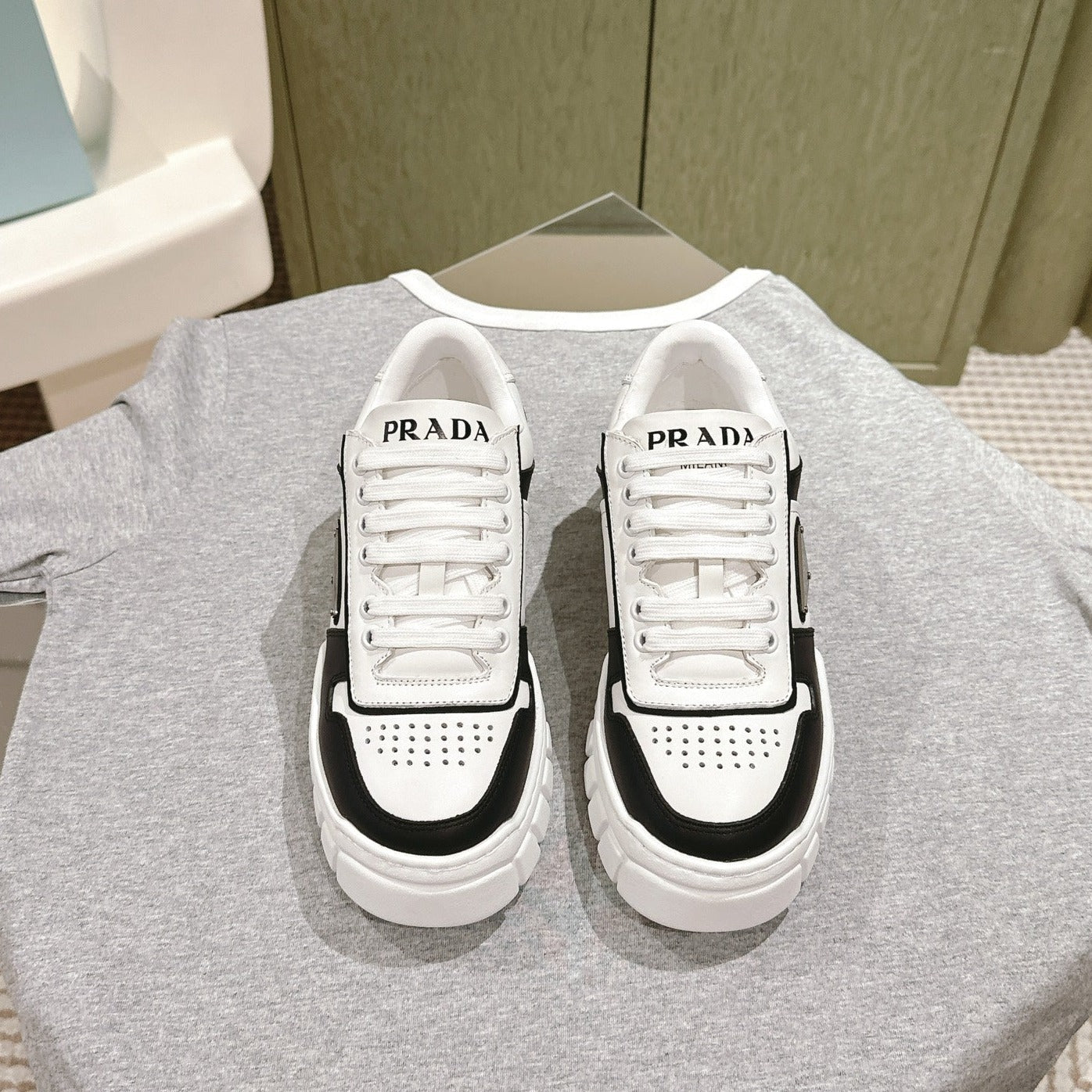 Luxury PradaFLATFORM SNEAKERS BLACK AND WHITE CALFSKIN