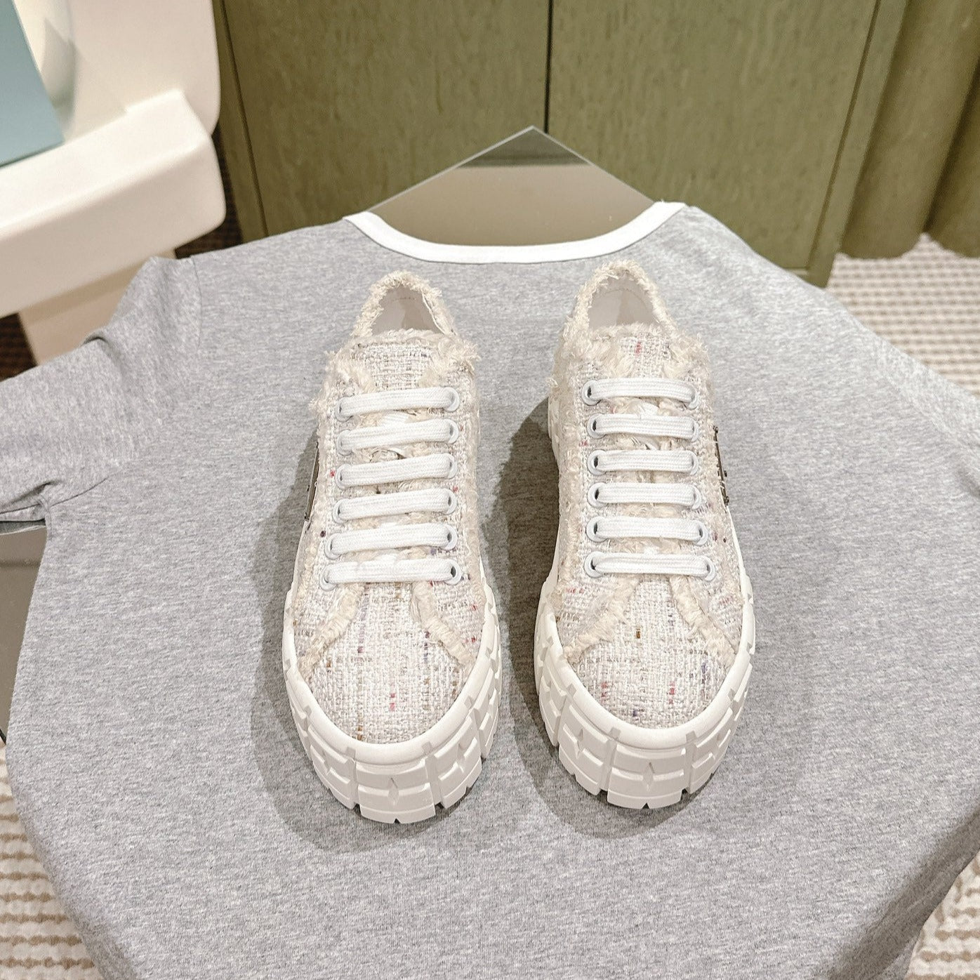 Luxury PradaDOUBLE WHEEL RE-NYLON GABARDINE SNEAKERS BEIGE FABRIC