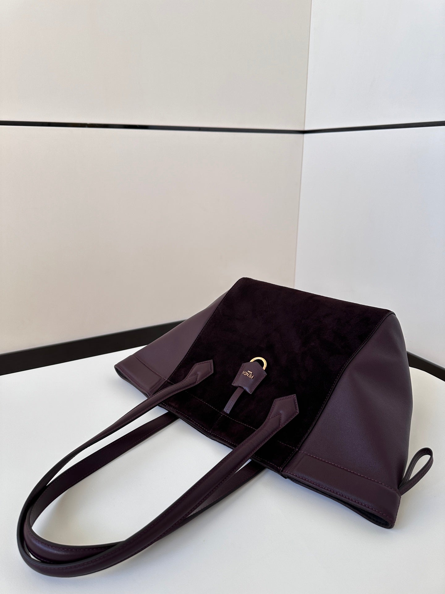 Luxury FendiORIGAMI MEDIUM 27 IN WINE RED LAMBSKIN AND SUEDE