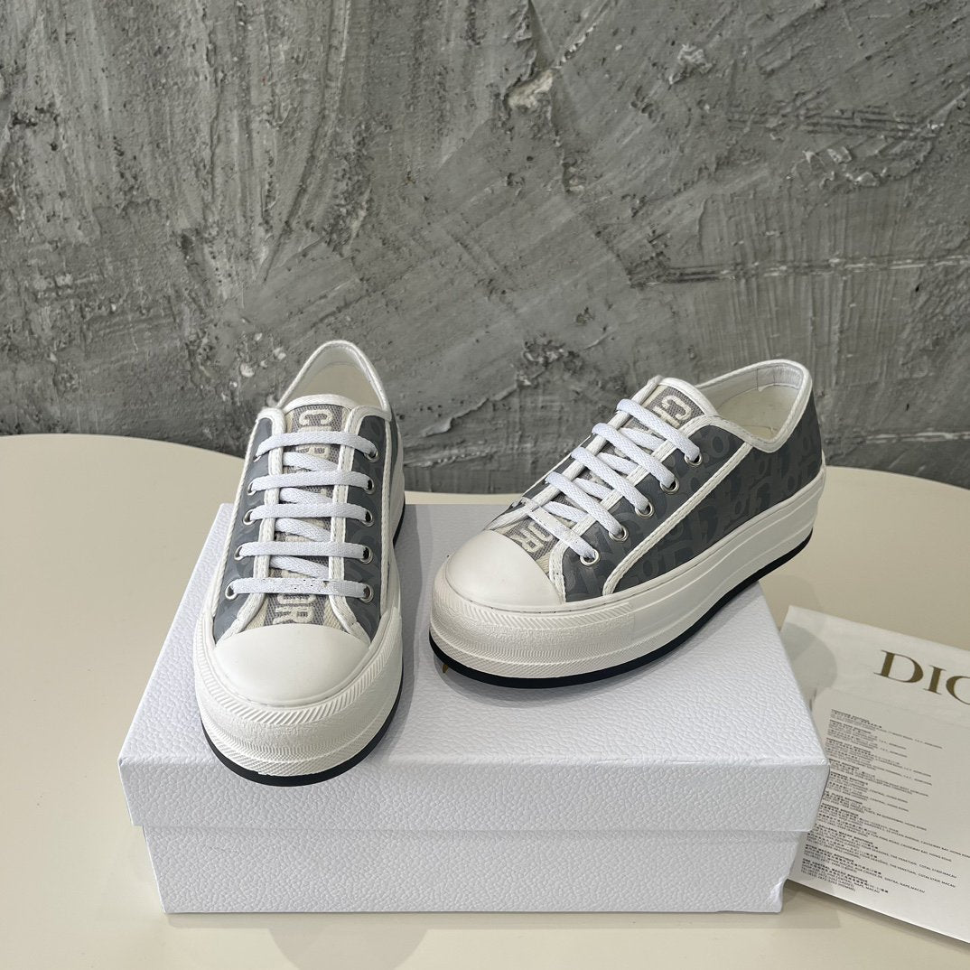Luxury Diorwalkn grey oblique printed canvas