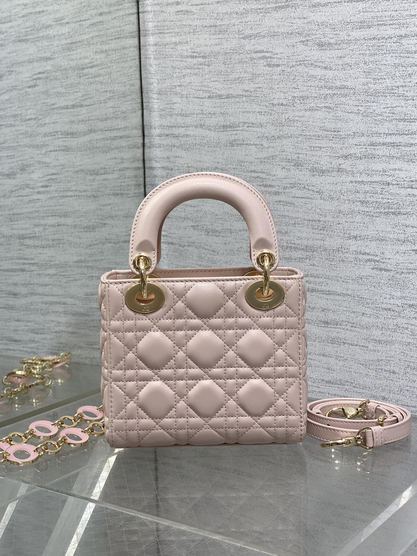 Luxury DiorLady 17cm Pink Lambskin Pink Charm
