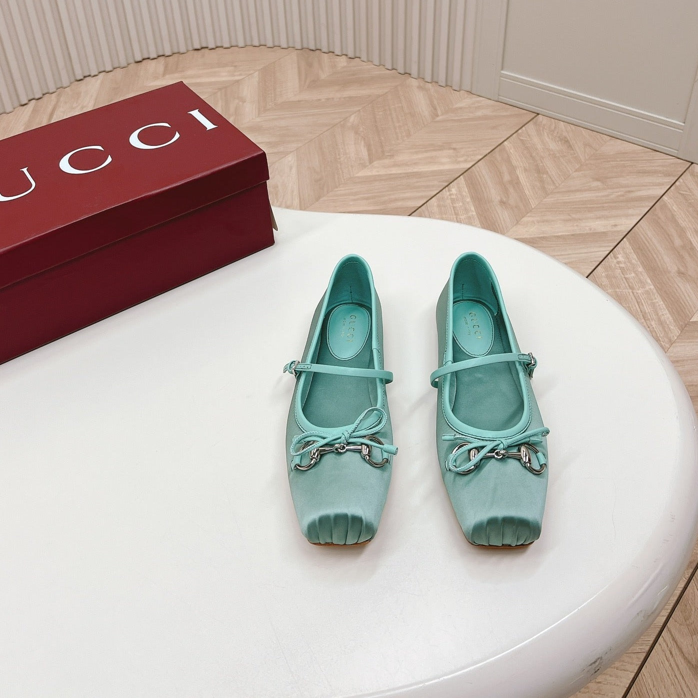 Luxury Gucci GG BALLET FLAT ARCTIC SILK