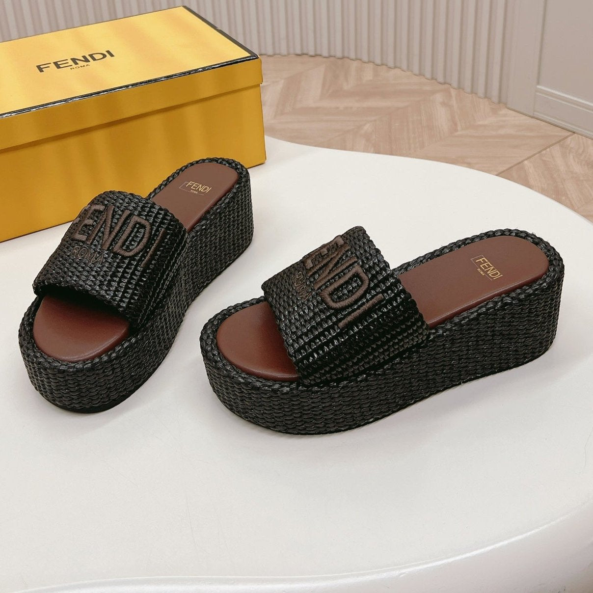 Luxury FendiLuxury FendiSIGNATURE WEDGE PLATFORM 6 CM IN BLACK FIBRE WITH BROWN EMBROIDERED LOGO