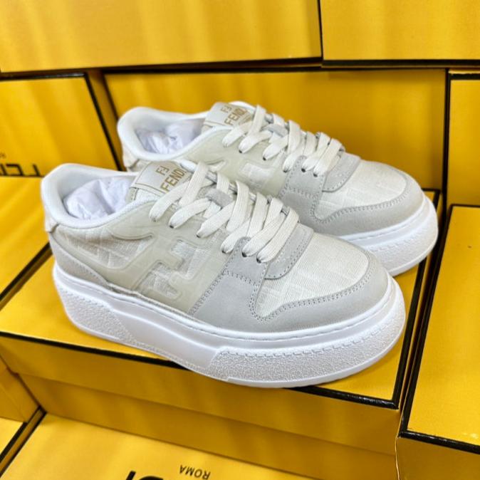 Luxury FendiLuxury FendiTHICK-SOLDED SNEAKER IN WHITE SUEDE AND MONOGRAM FABRIC