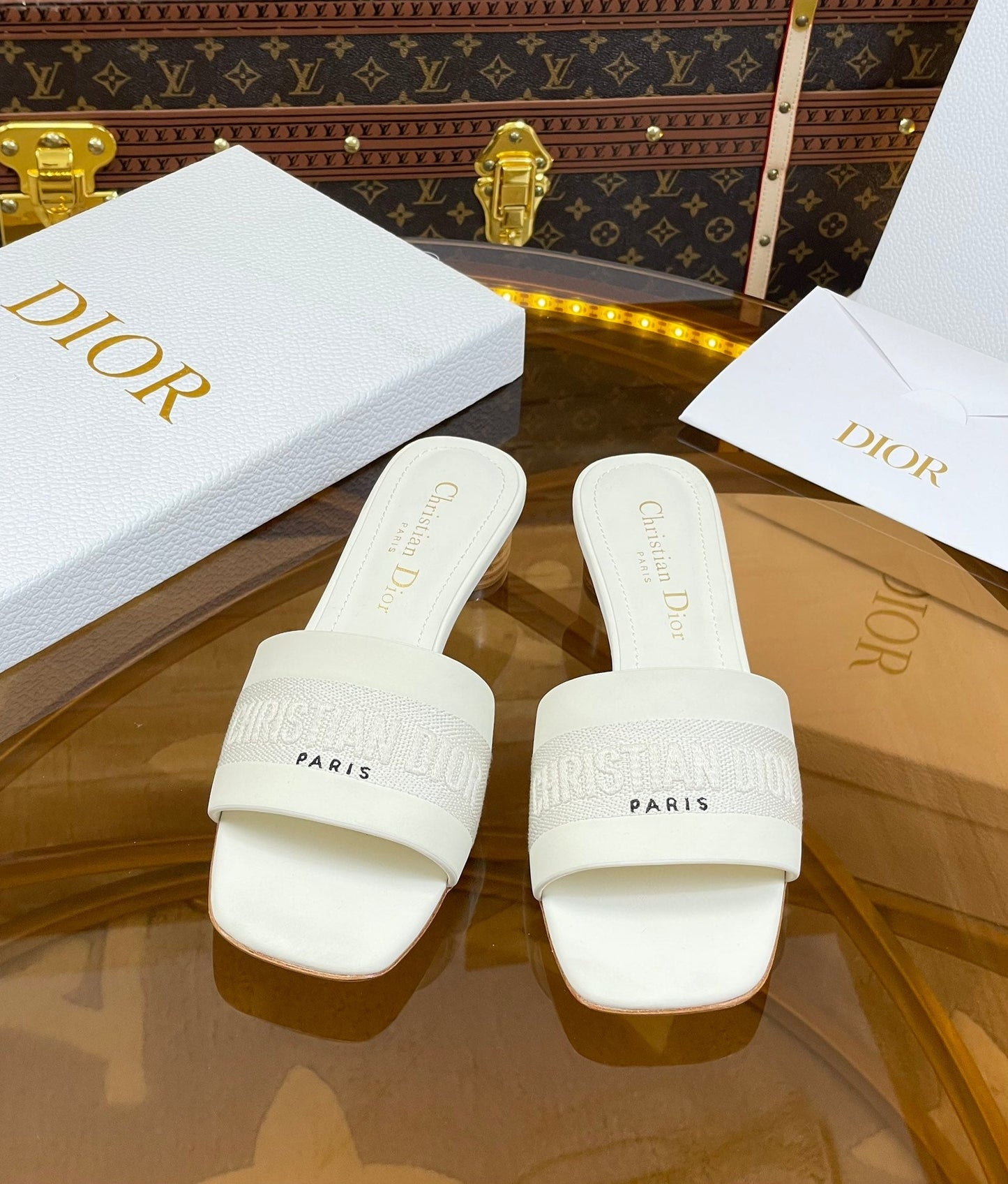Luxury Diorslide 45 white calfskin embroidered cotton