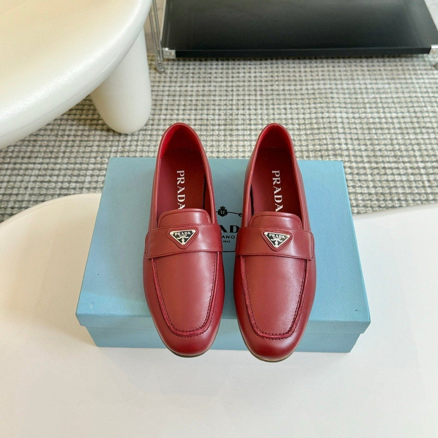 Luxury PradaLOAFERS CHERRY CALFSKIN
