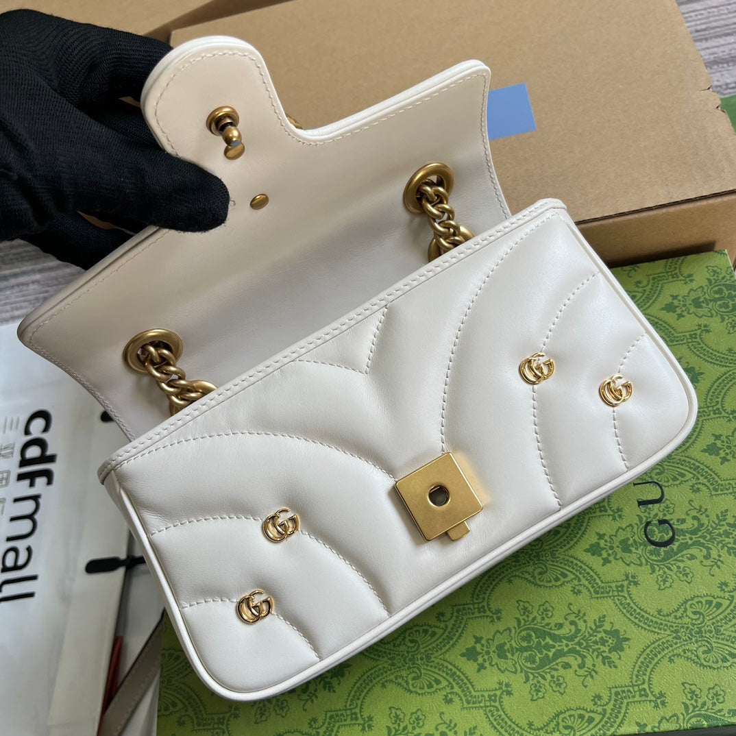 Luxury Gucci GG MARMONT SMALL 22 BAG IN WHITE LAMBSKIN