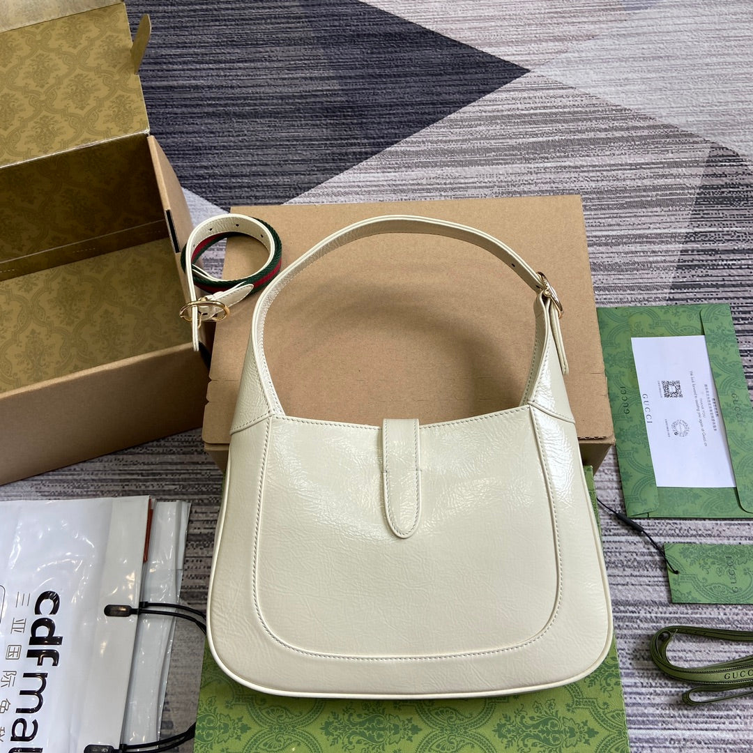 Luxury Gucci JACKIE SMALL SHOULDER BAG 27 IN WHITE CRACKED LACQUER CALFSKIN GOLD HARDWARE