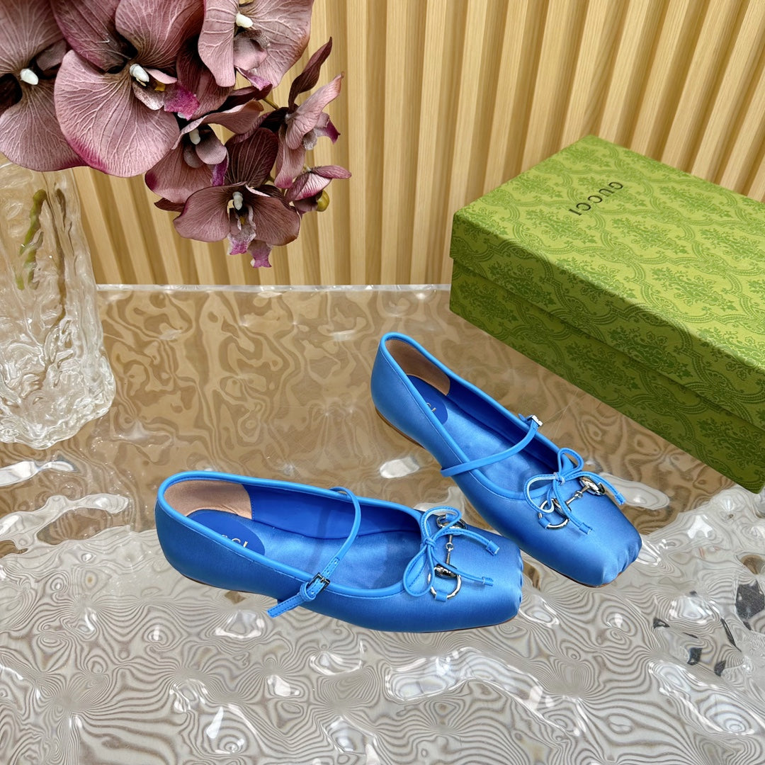 Luxury Gucci BALLET FLAT IN COBALT BLUE SILK