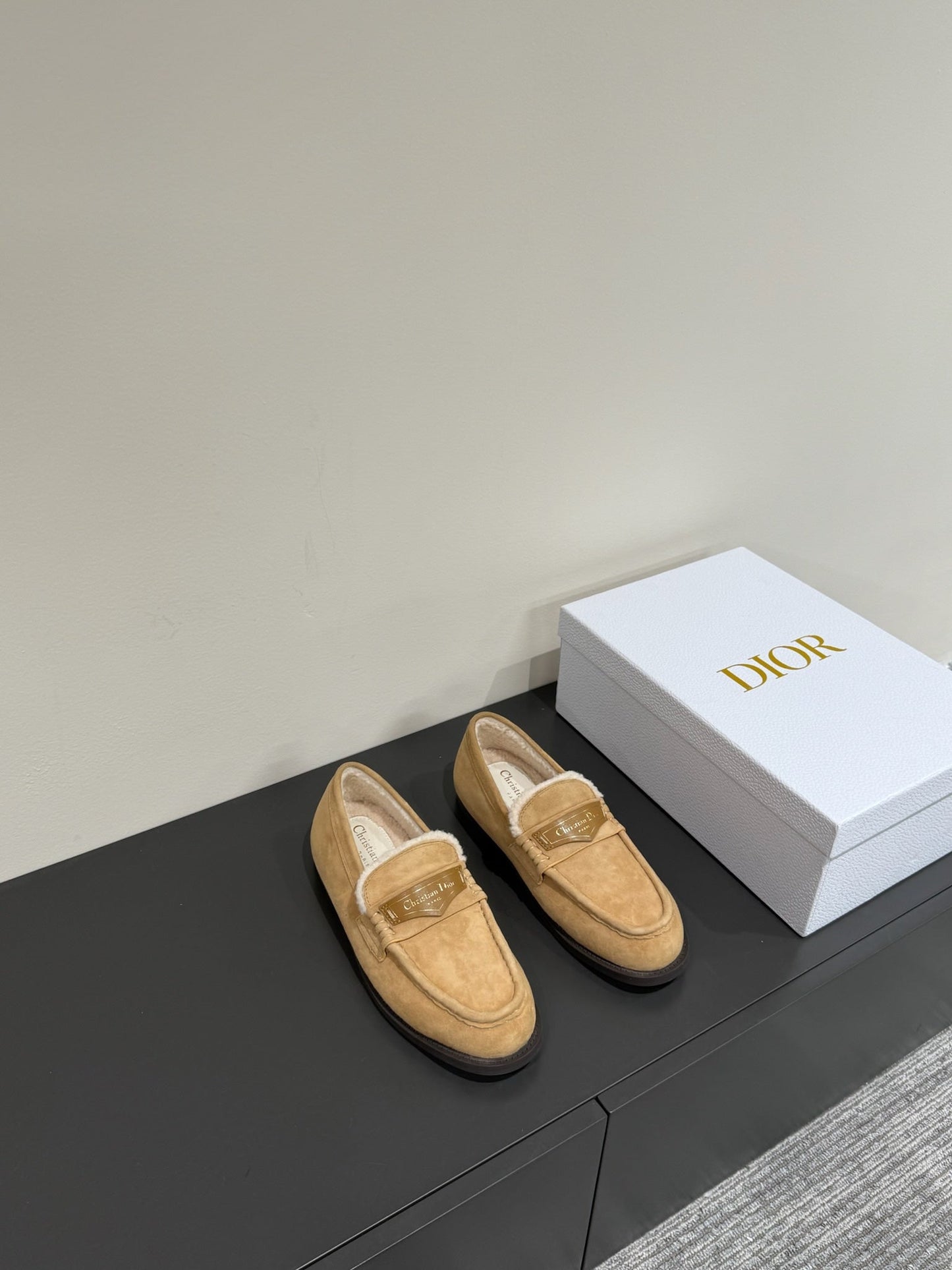 Luxury DiorLoafers In Beige Brown Suede And Fleece Lining 109295