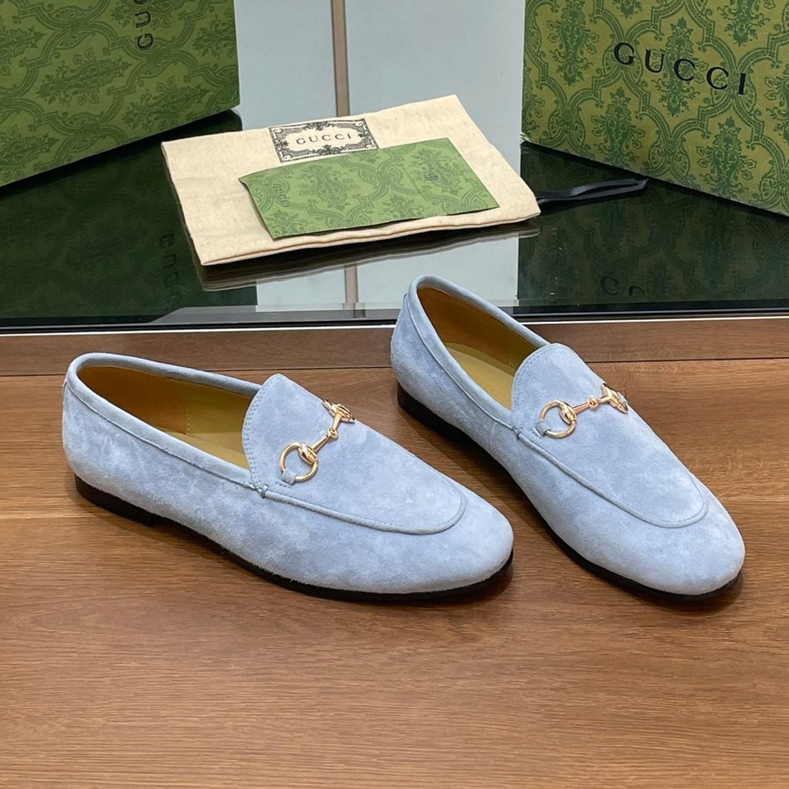 Luxury Gucci HORSEBIT LOAFER IN LIGHT BLUE SUEDE