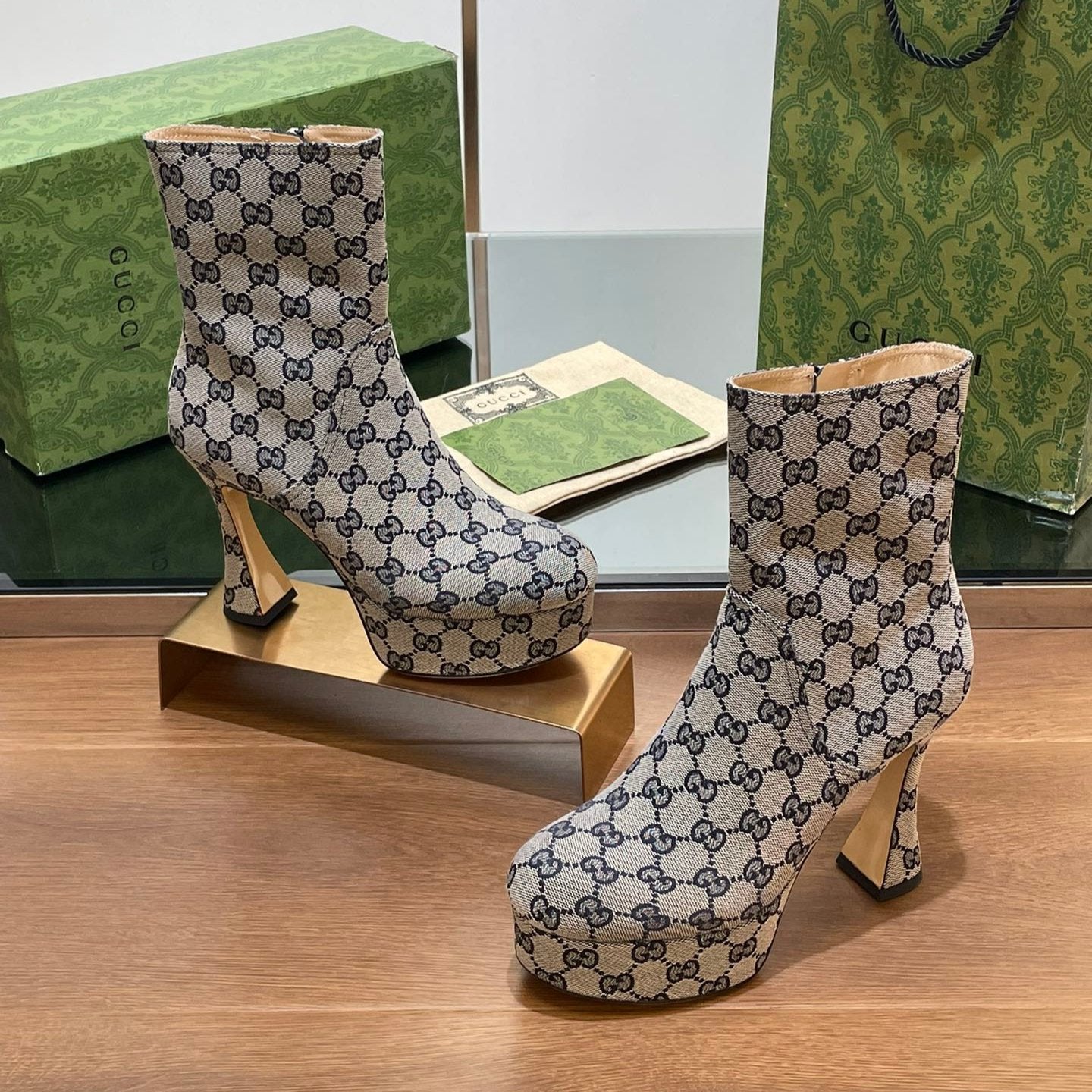 Luxury Gucci GG SHORT BOOTS 11.5 CM IN BLACK MIX BEIGE MONOGRAM JACQUARD FABRIC