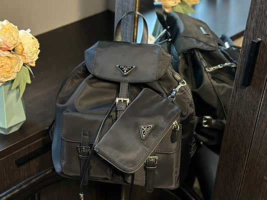 Luxury PradaDUMA 32 BACKPACK IN BLACK RE-NYLON