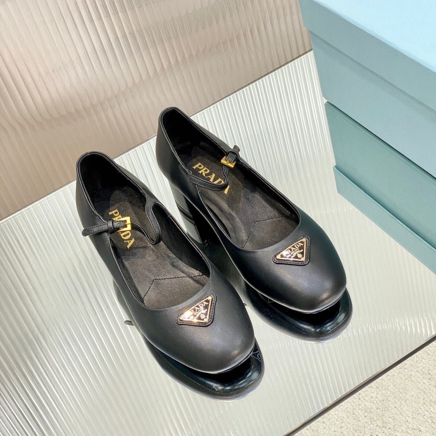 Luxury PradaNAPPA MARY JANE PUMPS BLACK LAMBSKIN