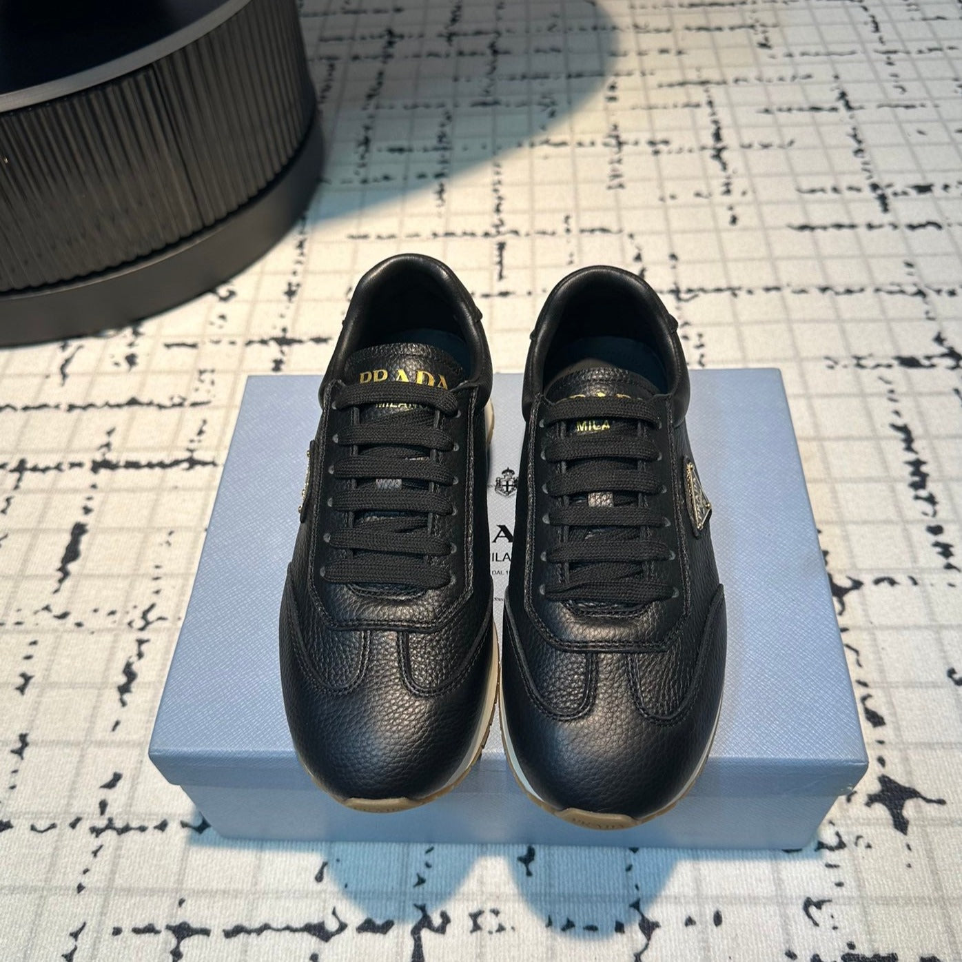 Luxury PradaTRIANGLE LOGO SNEAKERS BLACK CALFSKIN