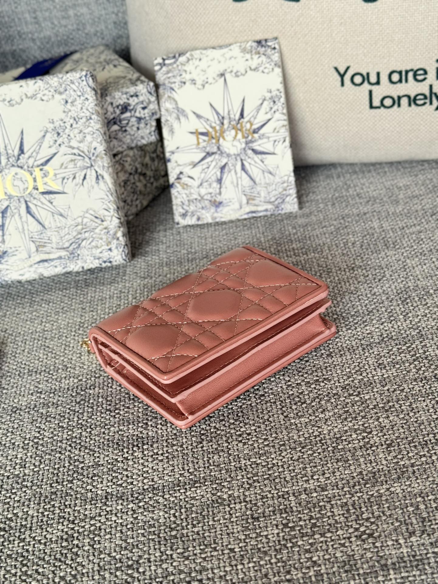 Luxury DiorCaro 11cm Compact Wallet Dark Pink Calfskin
