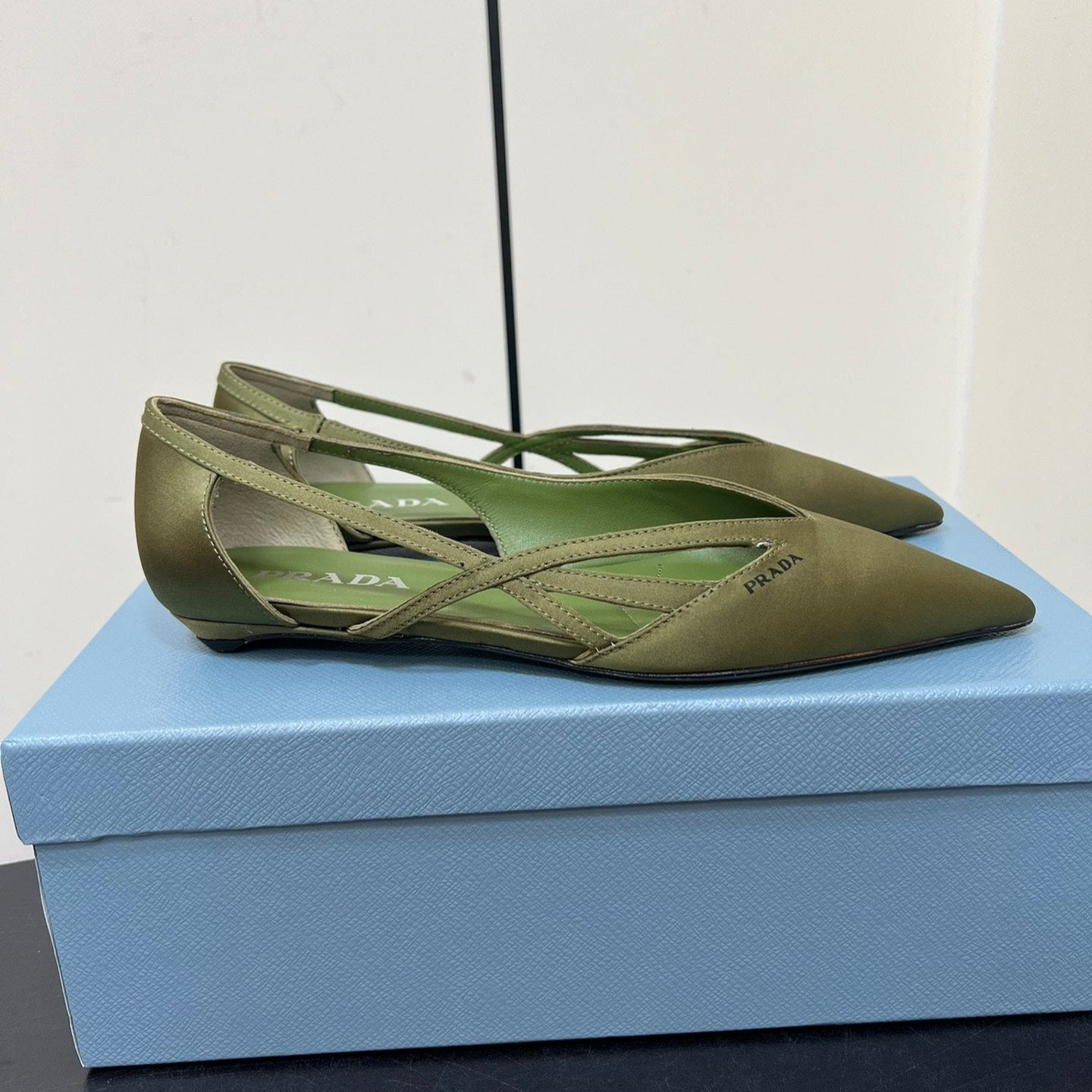 Luxury PradaCUT-OUT BALLERINAS IN OLIVE GREEN SATIN