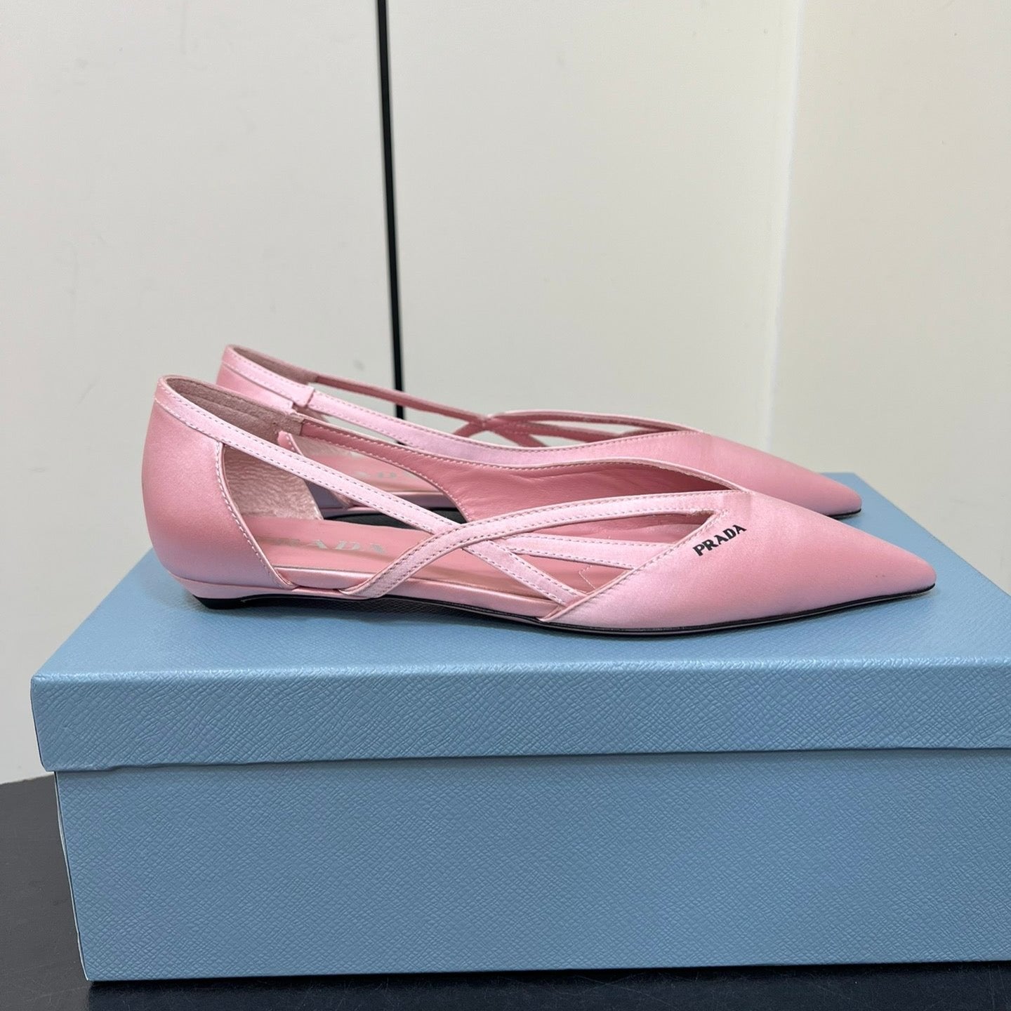 Luxury PradaCUT-OUT BALLERINAS IN BABY PINK SATIN