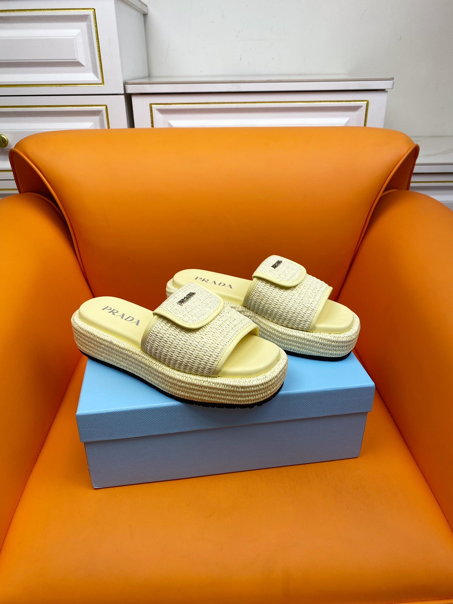 Luxury PradaCrochet Mule 20 Vanilla