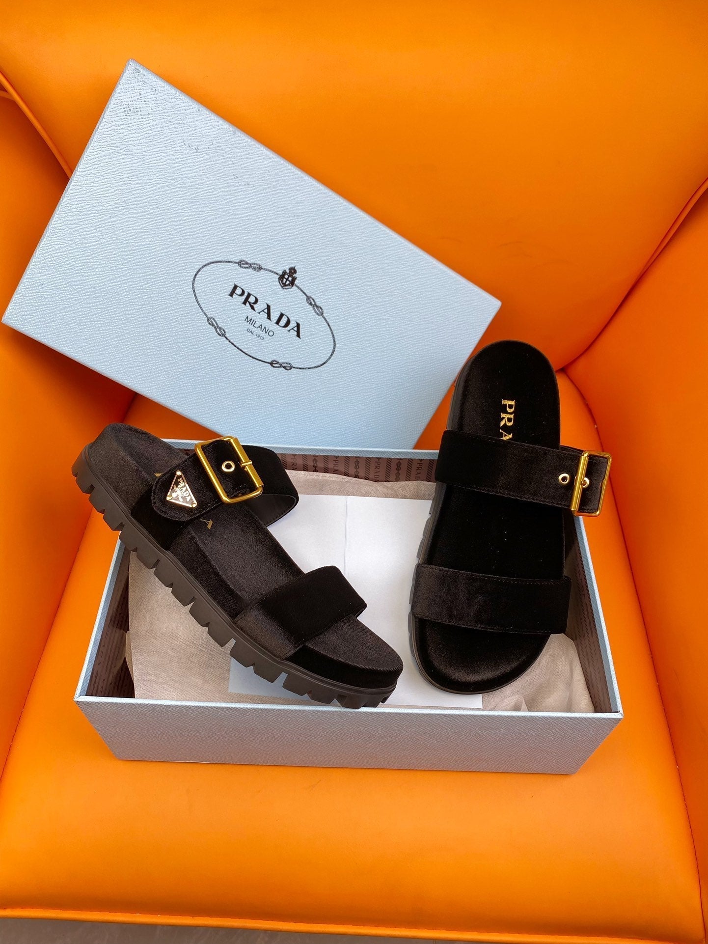 Luxury PradaSlides 10 Velvet Oak
