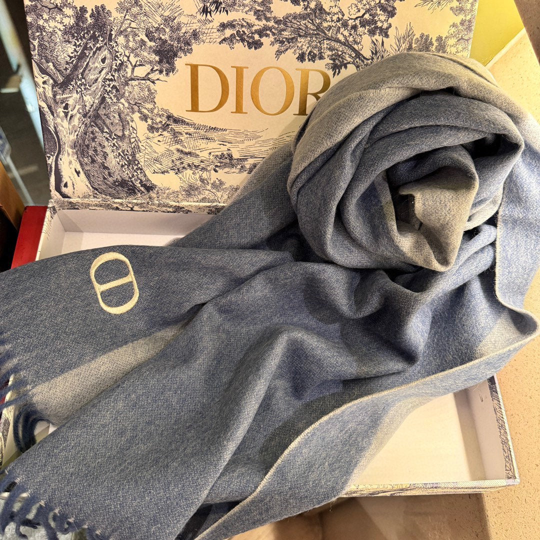 Luxury DiorSCARF 180 CM IN PACIFIC BLUE CASHMERE AND WOOL 408837