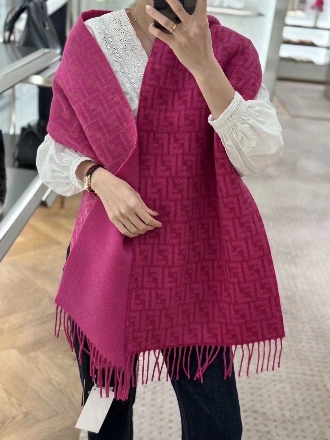 Luxury FendiFF SCARF 180 CM IN BRIGHT PINK MONOGRAM WOOL AND CASHMERE 411830