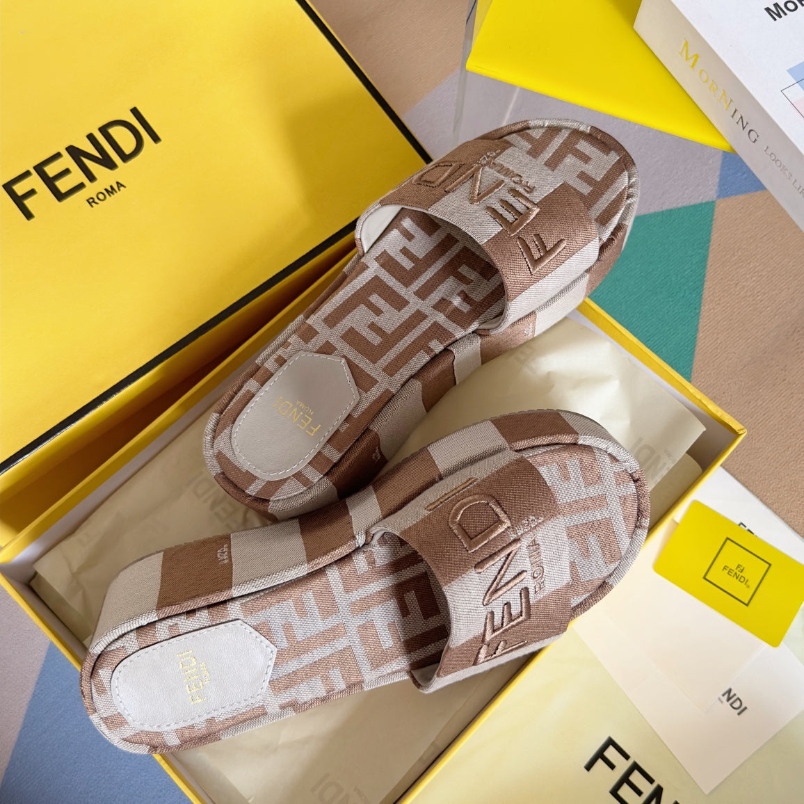 Luxury FendiFF Sunshine 65 Light Brown Grey Canvas Flatform Slide