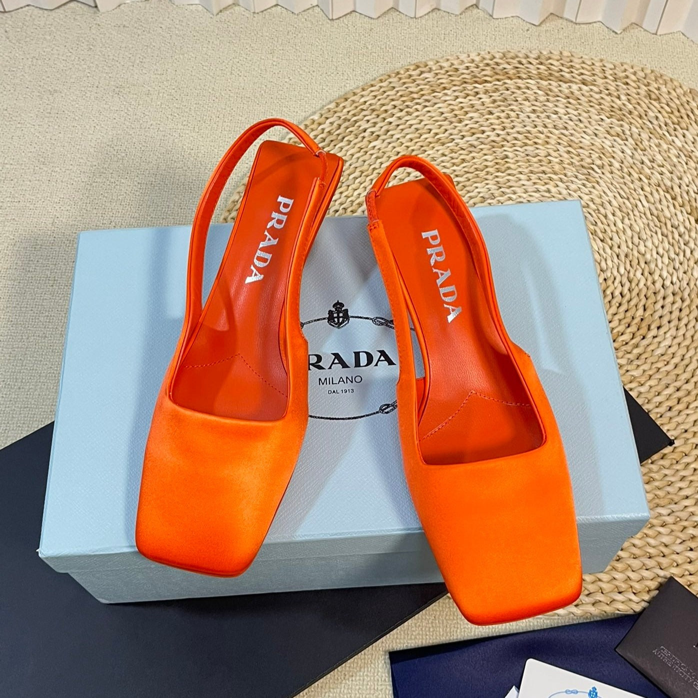Luxury PradaSQUARE TOE SLINGBACK PUMPS BRIGHT ORANGE SATIN