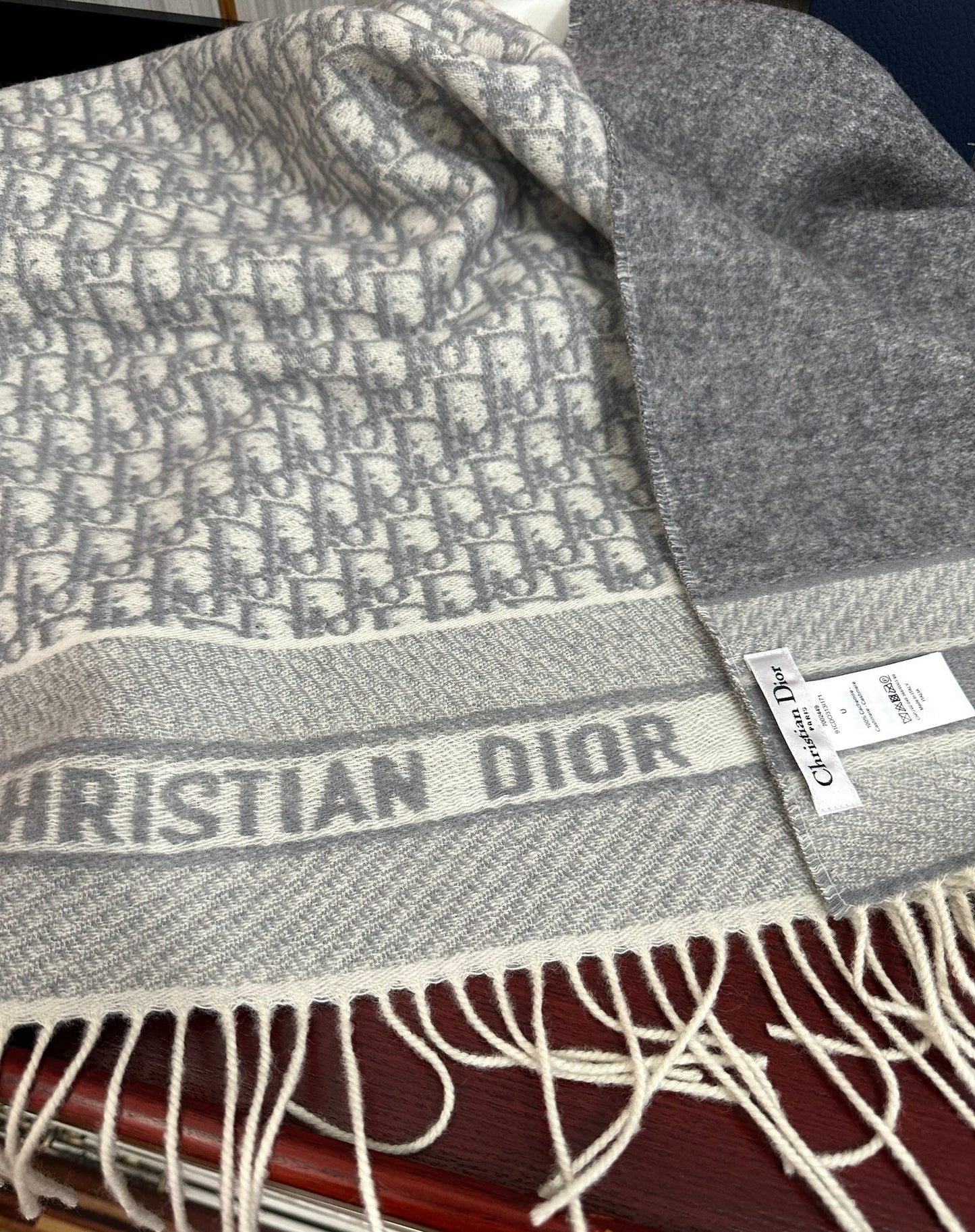 Luxury DiorOBLIQUE 190 CM SCARF IN LIGHT GREY TECHNICAL CASHMERE 415487