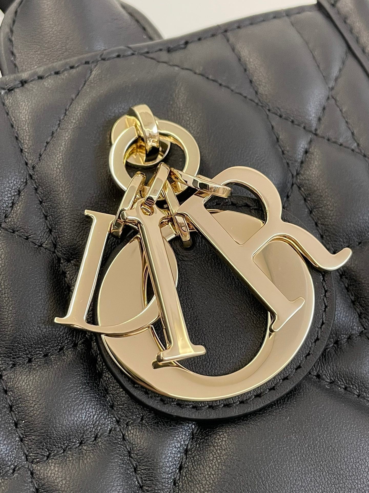 Luxury Diorsmall book tote 26 black lambskin gold hardware