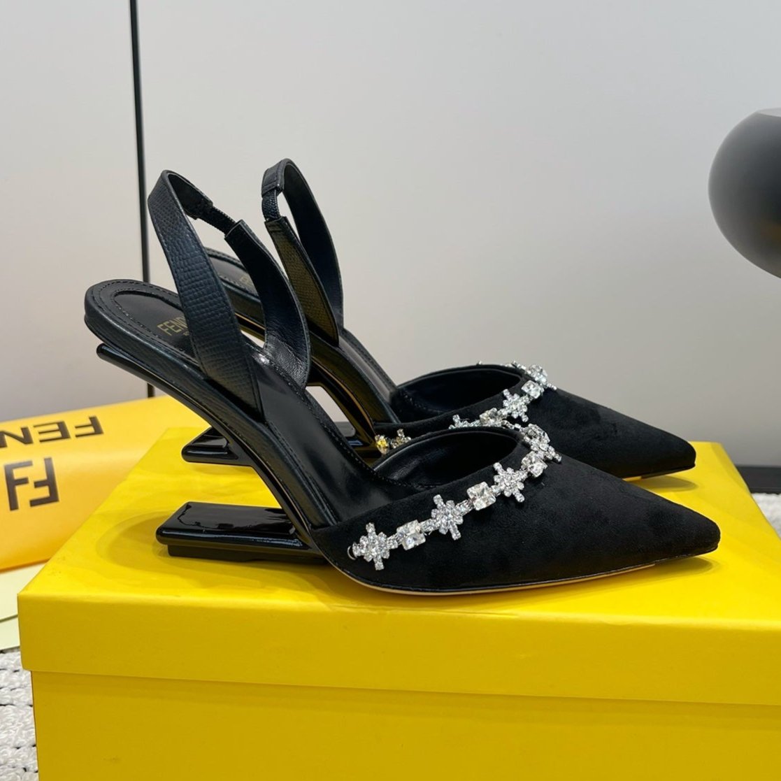 Luxury FendiLuxury FendiCRYSTAL HIGH-HEELED SLINGBACK 7 CM IN BLACK SUEDE
