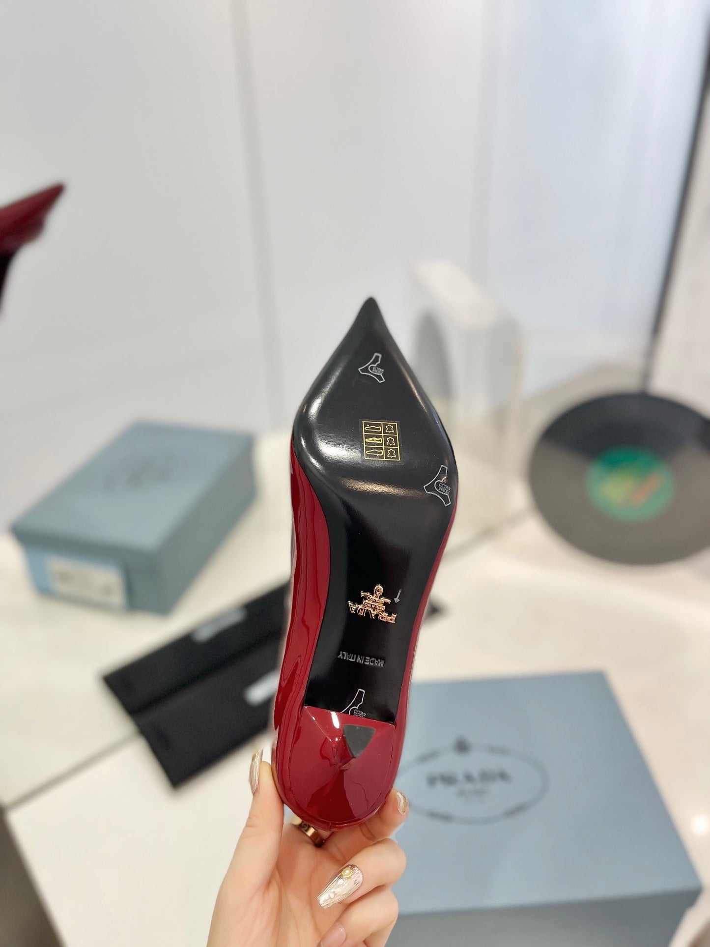 Luxury PradaPumps 75 Red Patent Leather