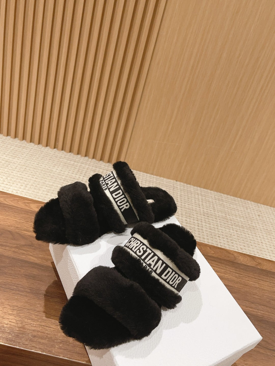 Luxury DiorSandal Black White Fleece And Canvas Fabric