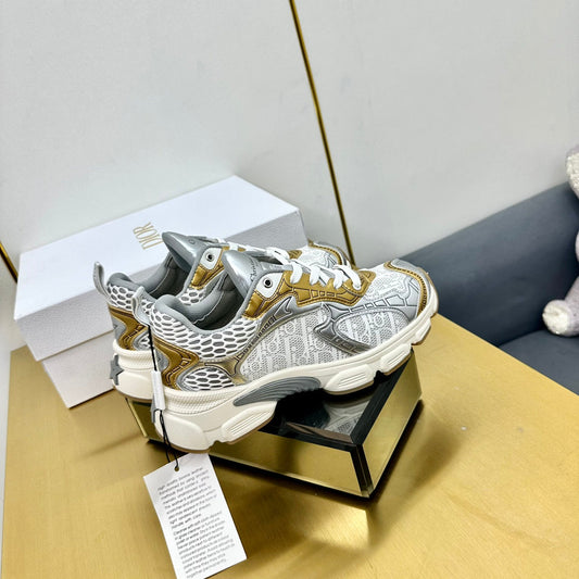 Luxury DiorChrono Sneaker 40mm In Gold Mesh Fabric 994578