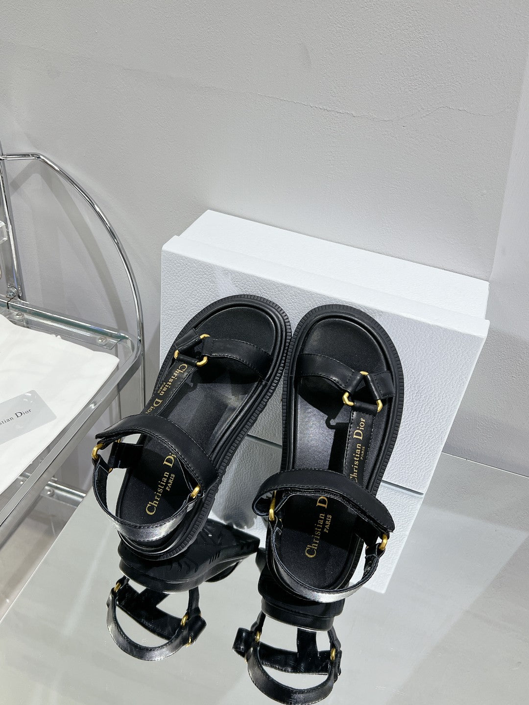 Luxury DiorD-Wave Sandal In Black Cowhide 100755