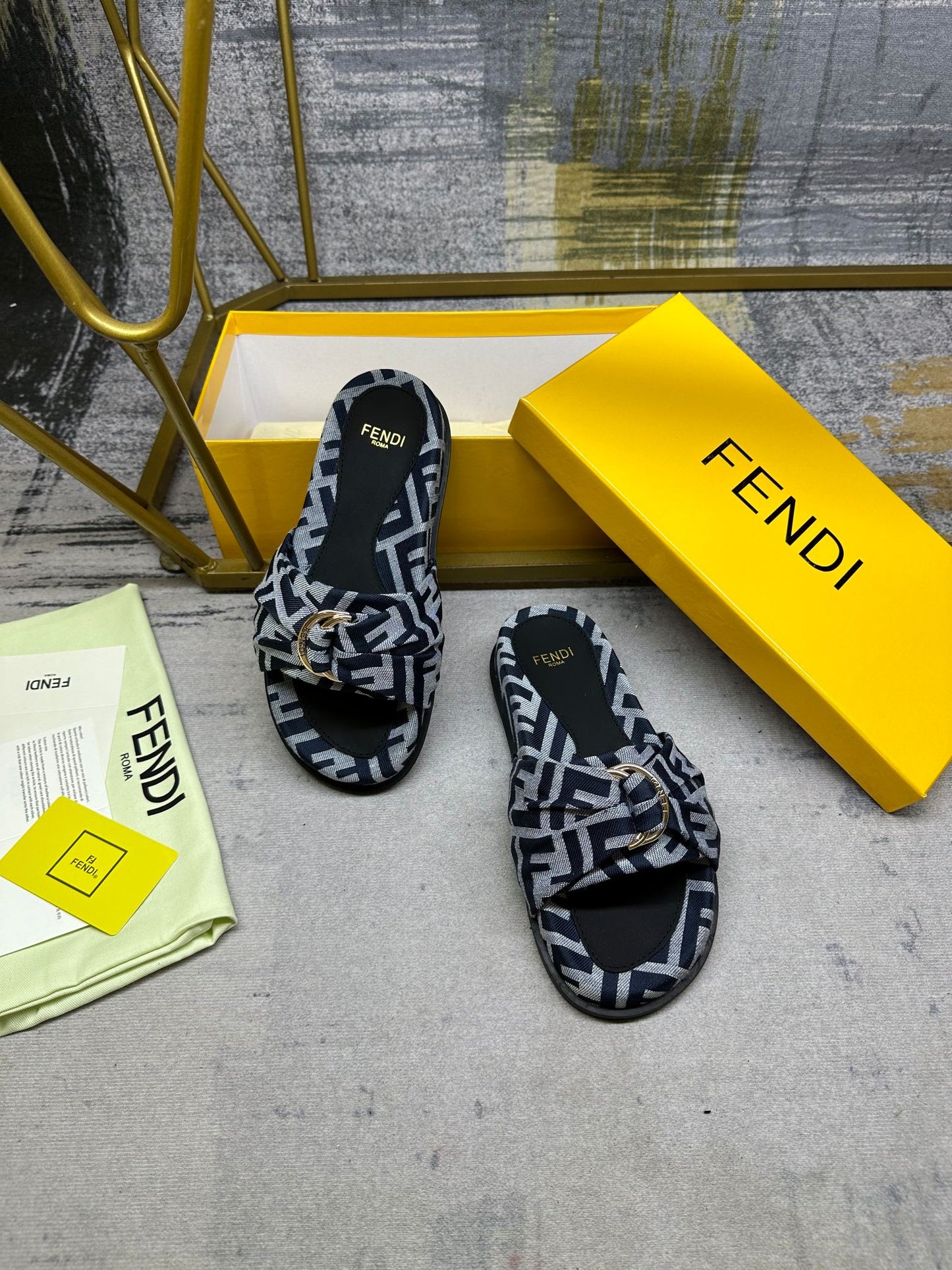 Luxury FendiFF Feel 10 Black Grey FF jacquard Slide
