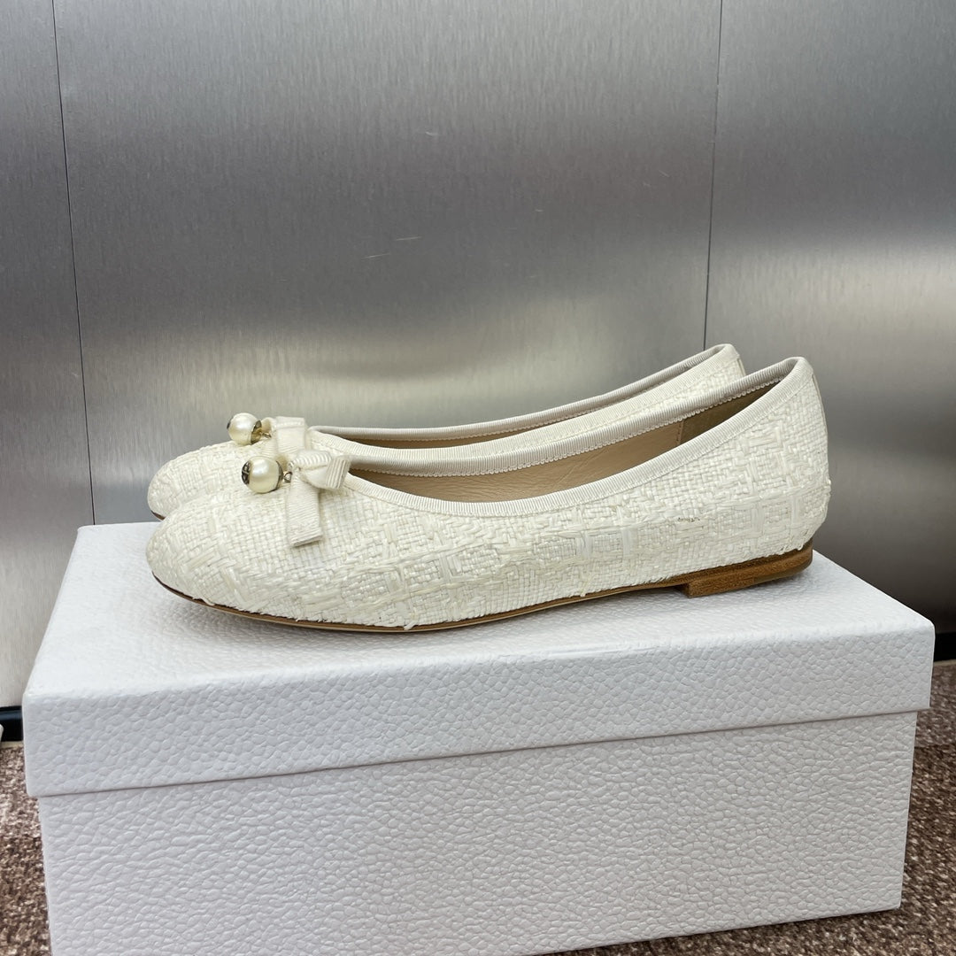 Luxury DiorBallet Flat White Woven Sedge And Lambskin