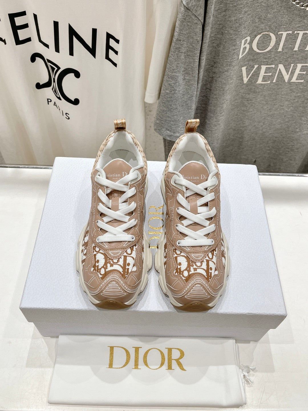 Luxury DiorVibe Sneaker Beige Brown Polyester Mesh Fabric And Cowhide