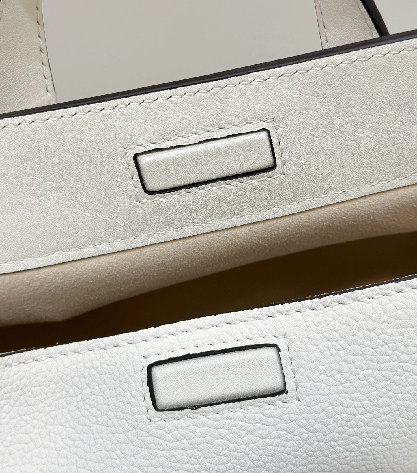 Luxury FendiLuxury Fendi27 BAG IN WHITE CALFSKIN WITH GOLD HARDWARE