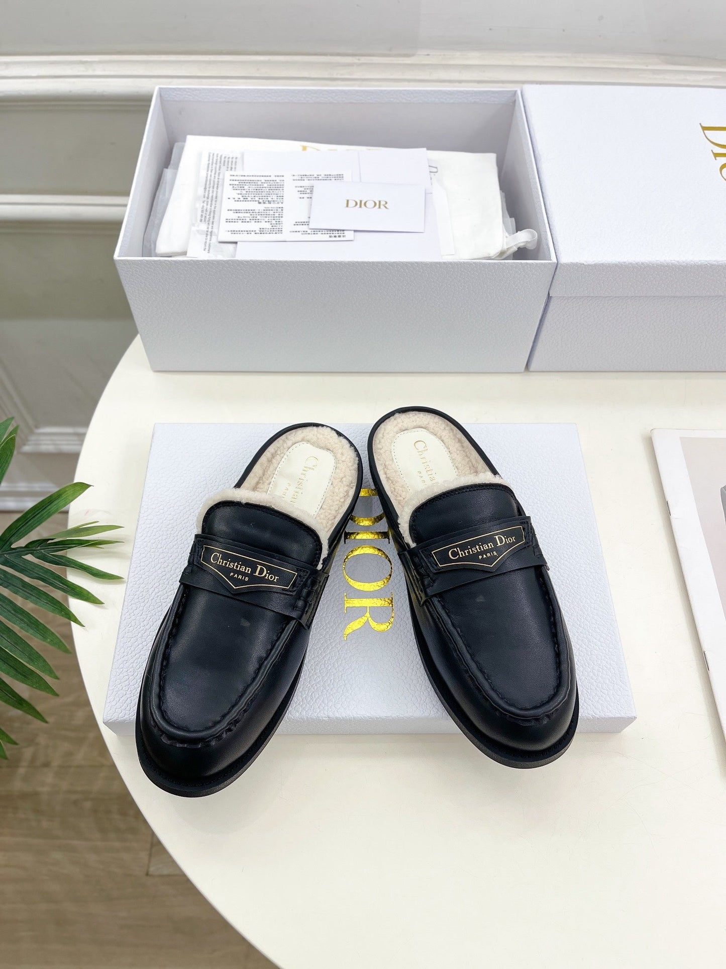 Luxury DiorBoy Mule Black Cowhide