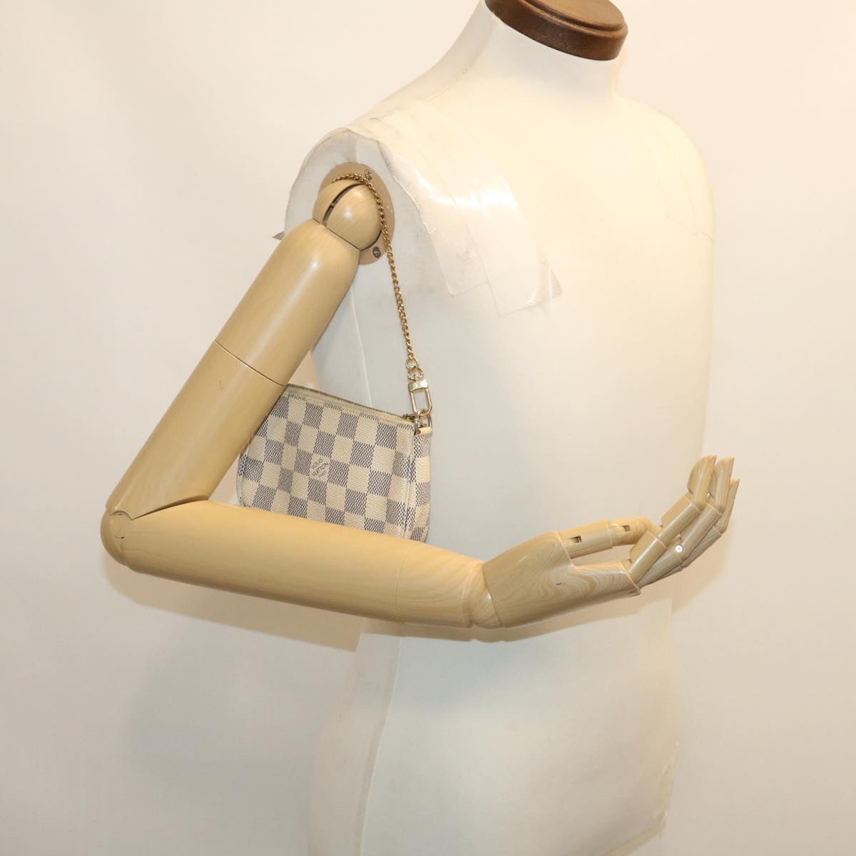 LOUIS VUITTON Damier Azur Mini Pochette Accessoires Pouch N58010 LV jk1271