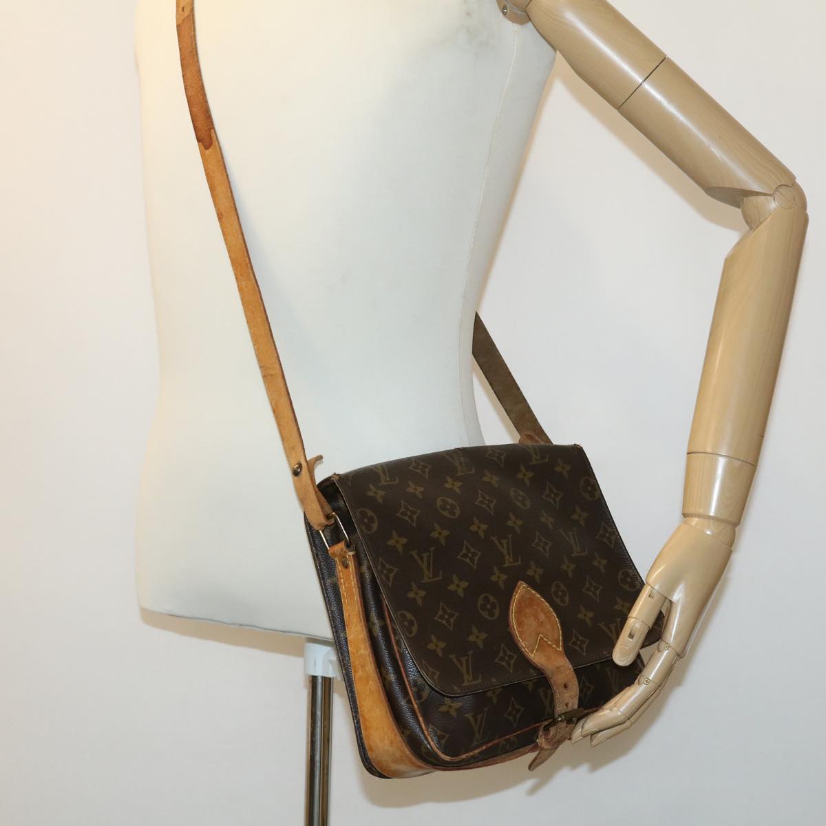 LOUIS VUITTON Monogram Cartouchiere GM Shoulder Bag M51252 LV jk1953
