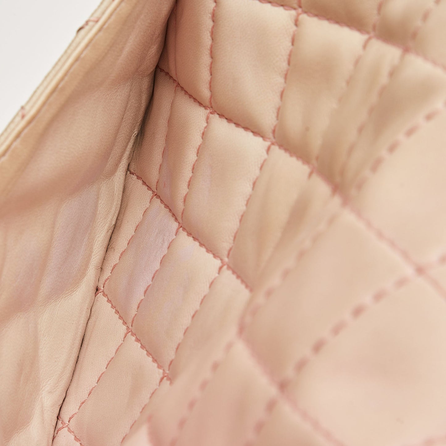 CHANEL Pink Ombre Quilted Leather Reissue 2.55 Classic 226 Flap Bag
