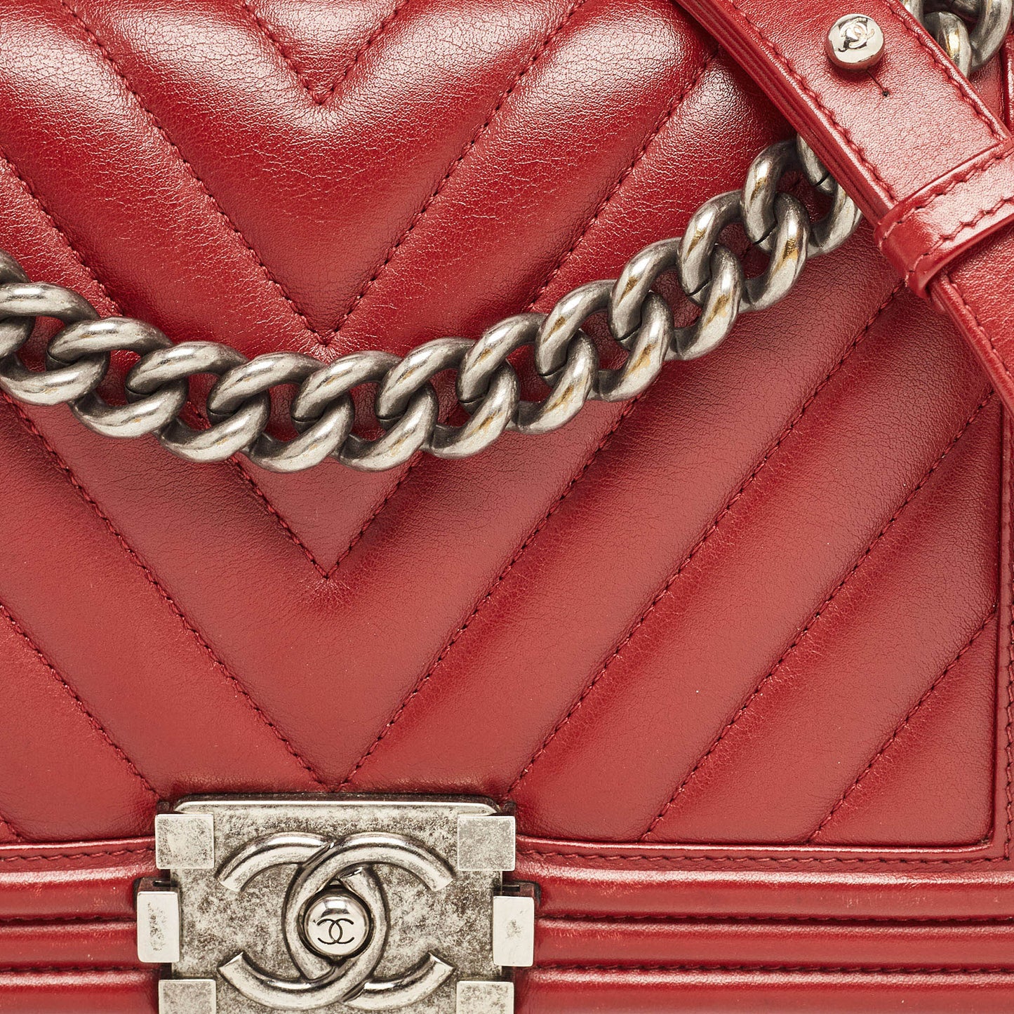CHANEL Red Chevron Leather Medium Boy Bag
