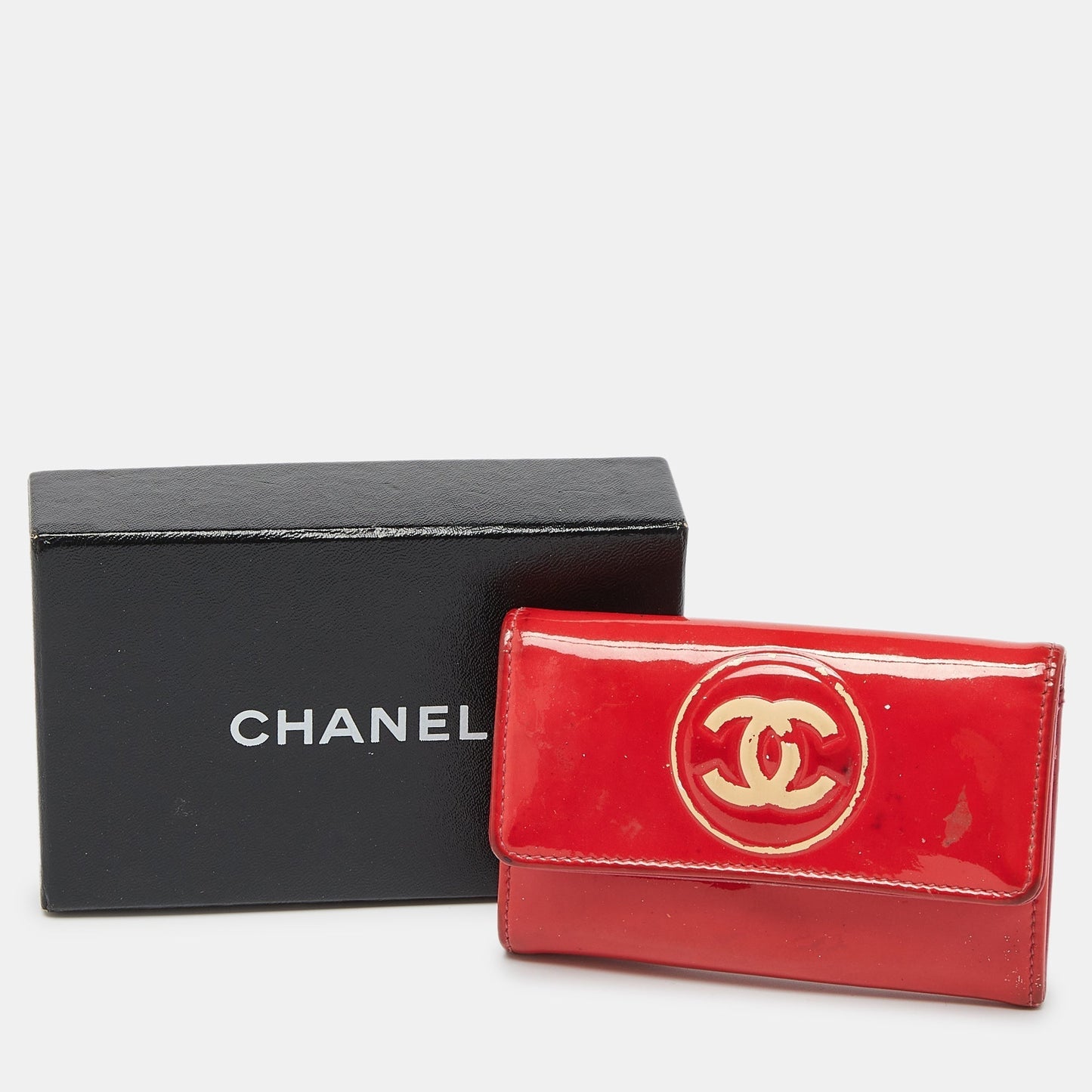 CHANEL Red Patent Leather CC Compact Wallet